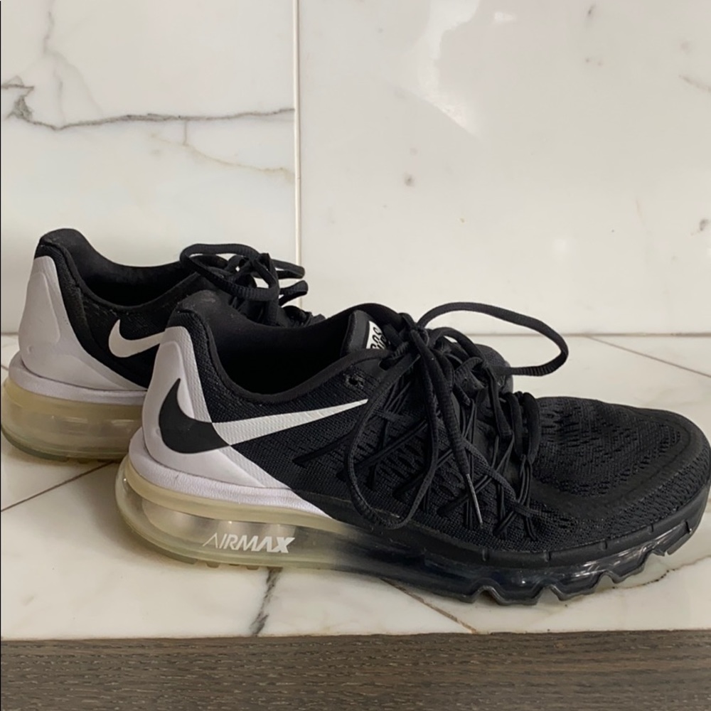 Nike AirMax women’s sneakers